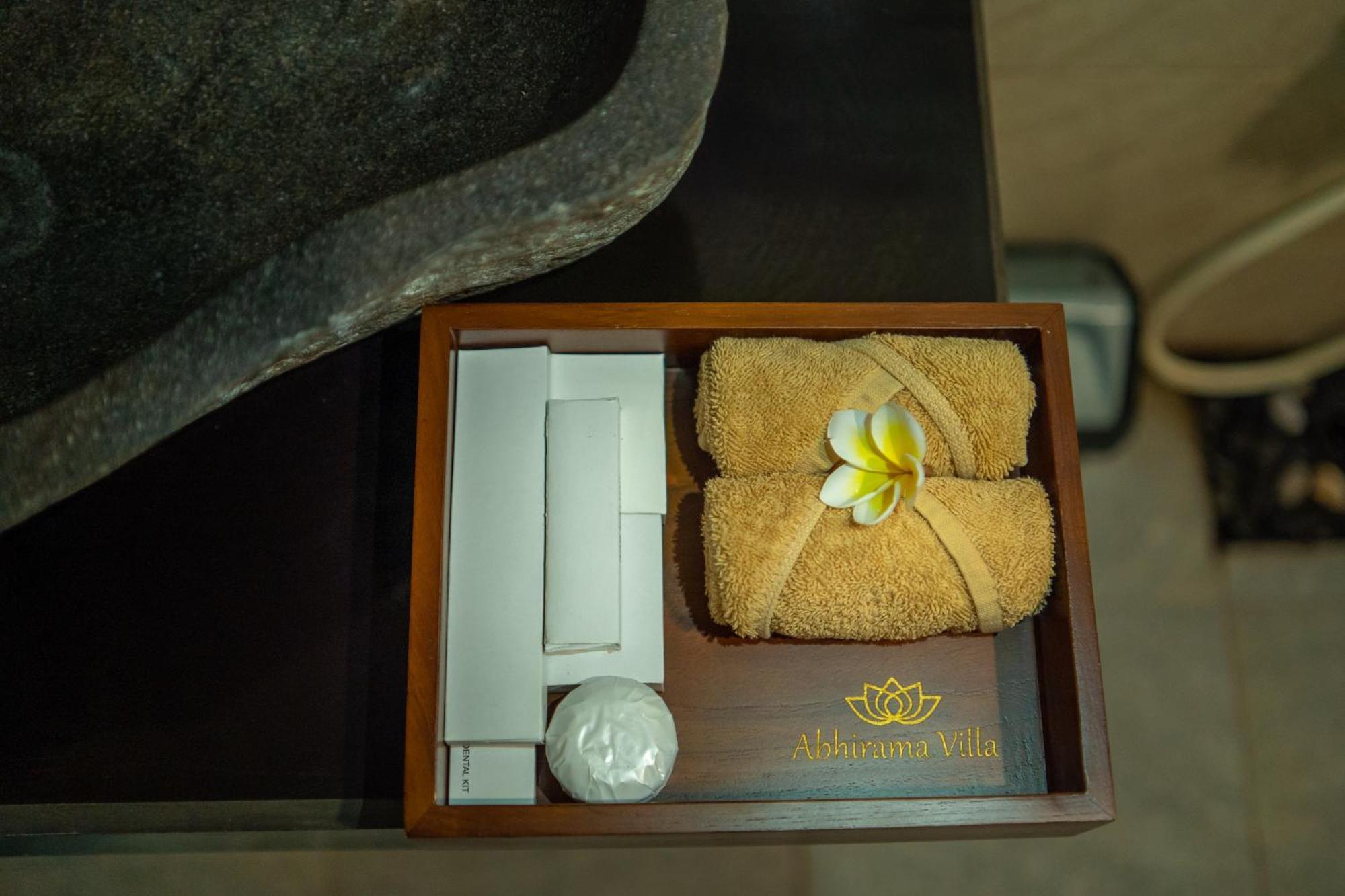 Hotel Abhirama And