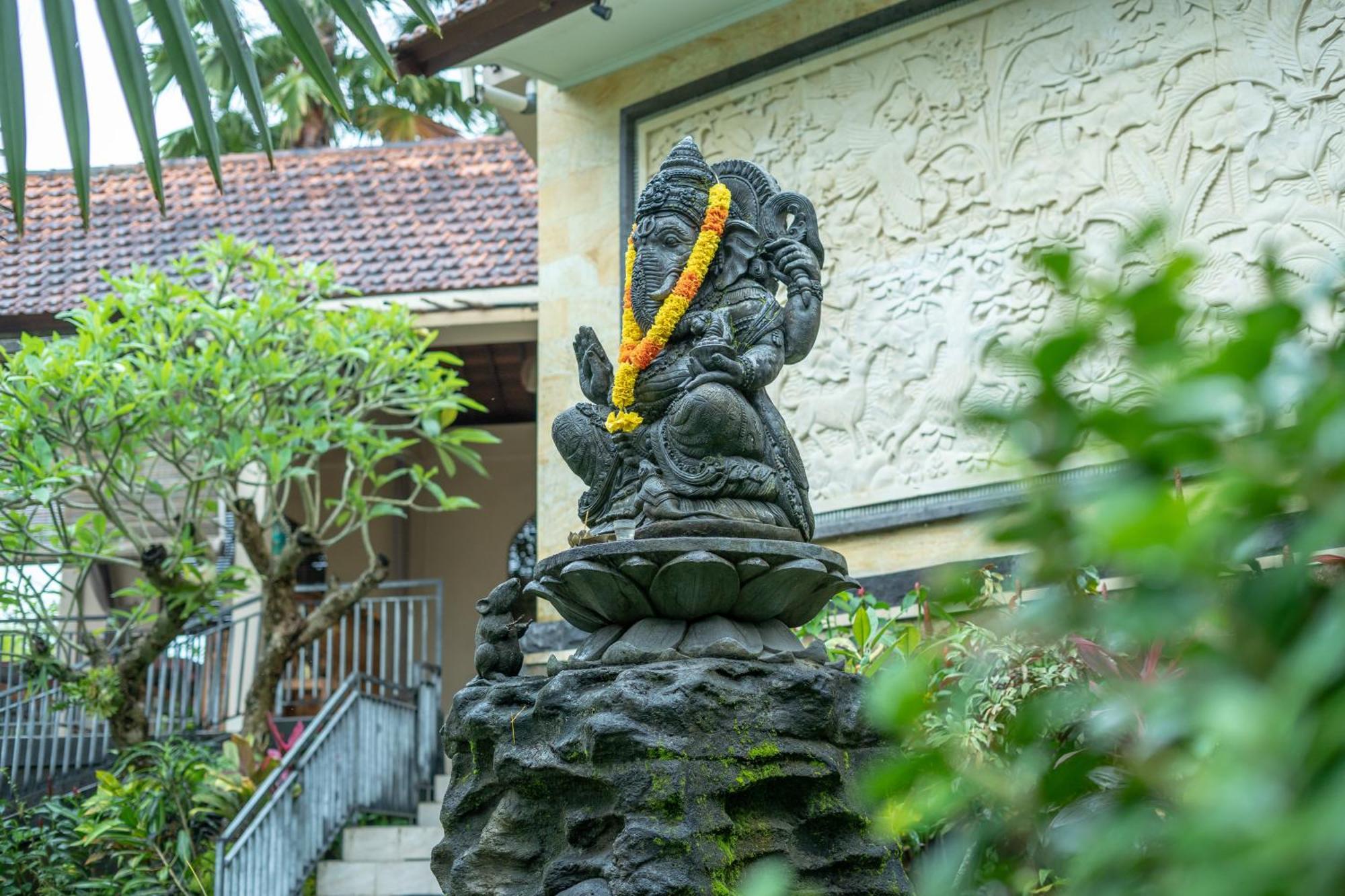 Hotel Abhirama And Ubud (Bali)